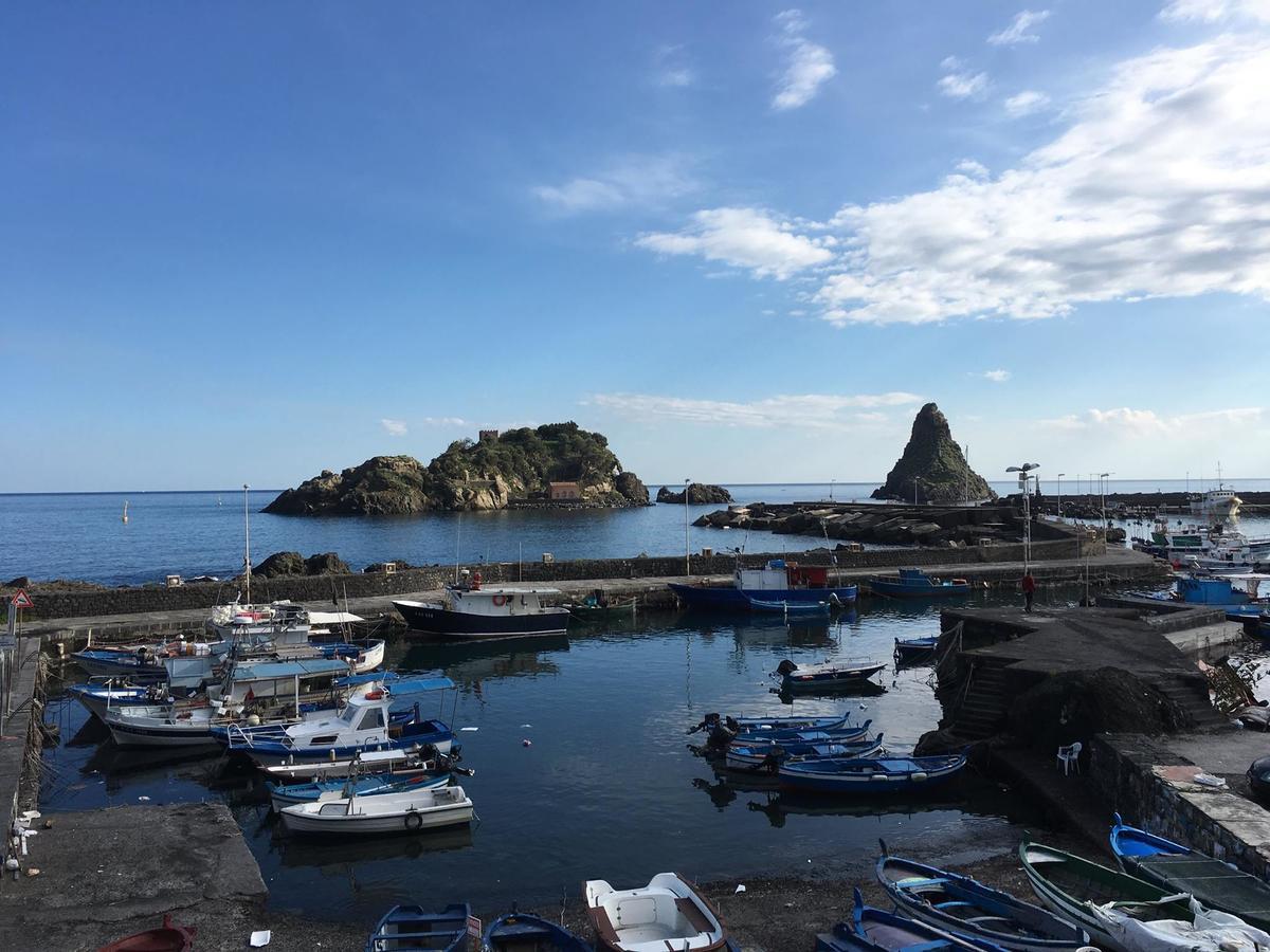 Villa Ortensia Aci Castello Esterno foto